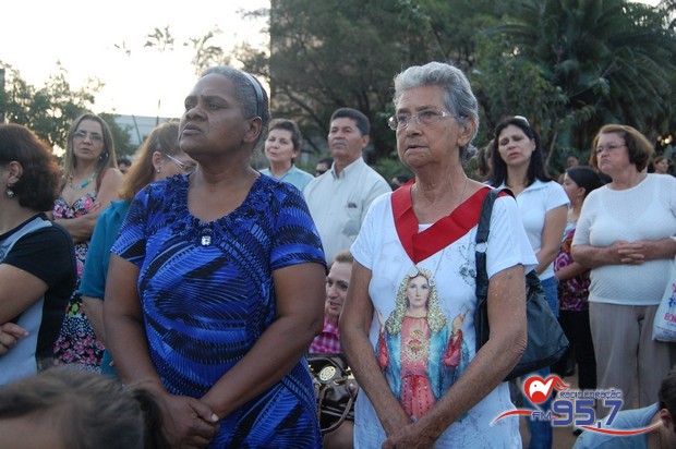 Em Dourados 10 mil católicos celebraram o dia de Corpus Christi