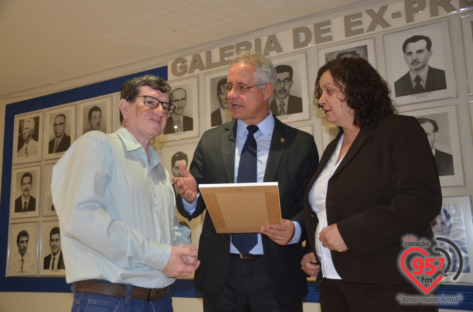 Casal Ozair e Estanislau recebe Moção de Congratulações