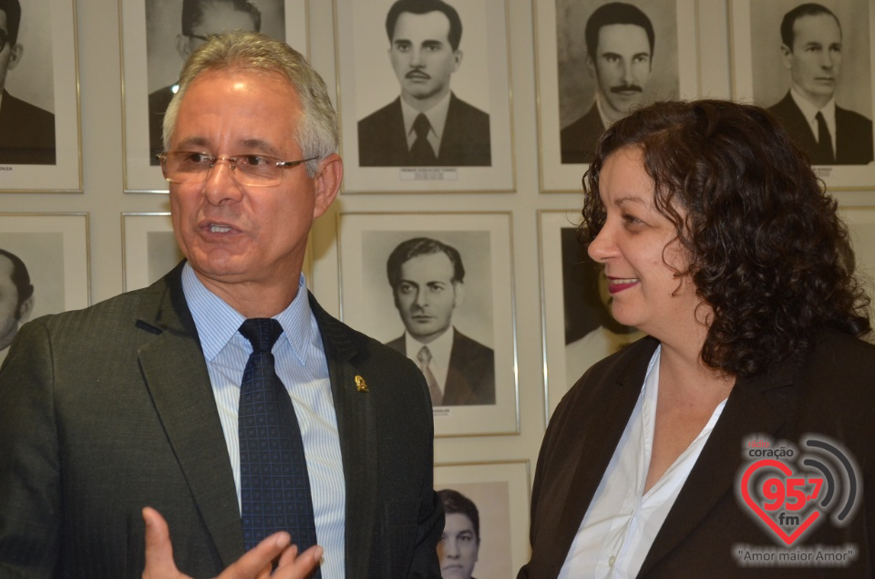 Casal Ozair e Estanislau recebe Moção de Congratulações