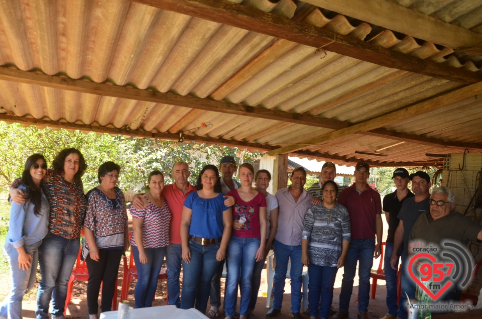 Família de contribuinte recebe funcionários da Rádio Coração para confraternização