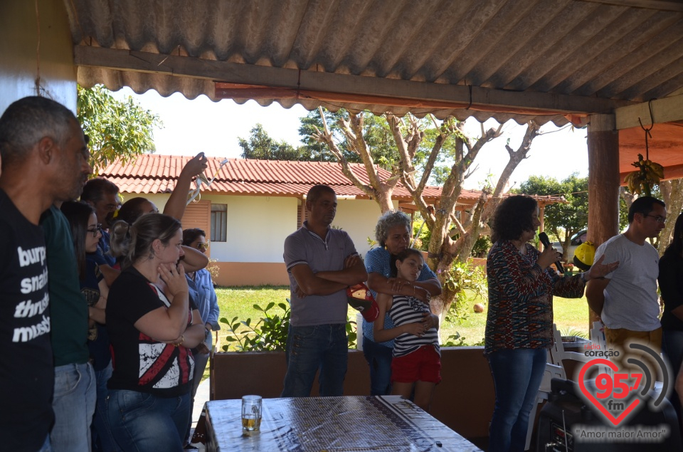Família de contribuinte recebe funcionários da Rádio Coração para confraternização