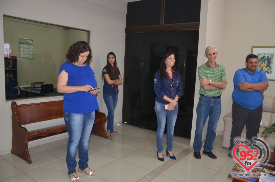 Rádio Coração agradece Wirna Monnise Caires