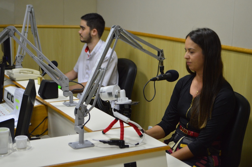 Empresários visitam Rádio Coração FM