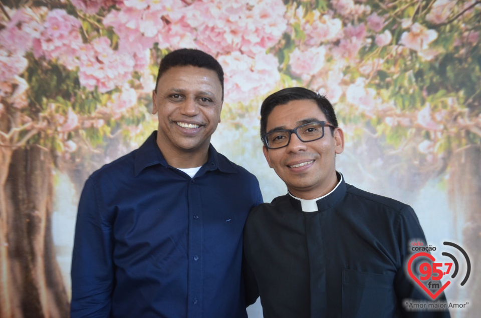 Pe. Alexsandro Silva, seis anos de sacerdócio
