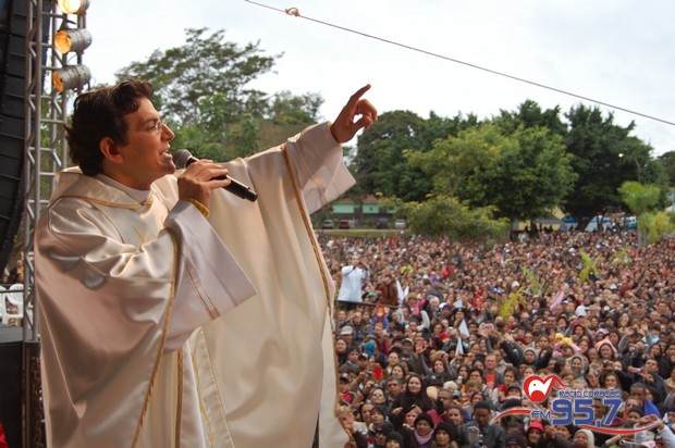 Romaria do Sagrado Coração de Jesus com o Padre Reginaldo Manzotti