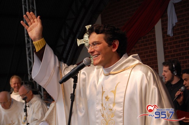 Romaria do Sagrado Coração de Jesus com o Padre Reginaldo Manzotti
