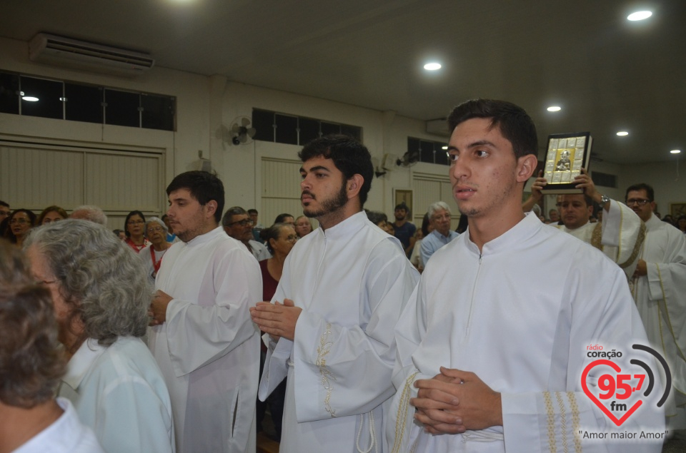 Imagem peregrina de N.Sra. Aparecida na Paróquia São José Operário