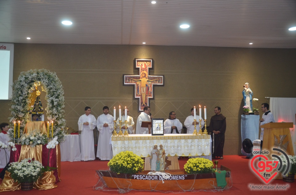 Imagem peregrina de N.Sra. Aparecida na Paróquia São José Operário