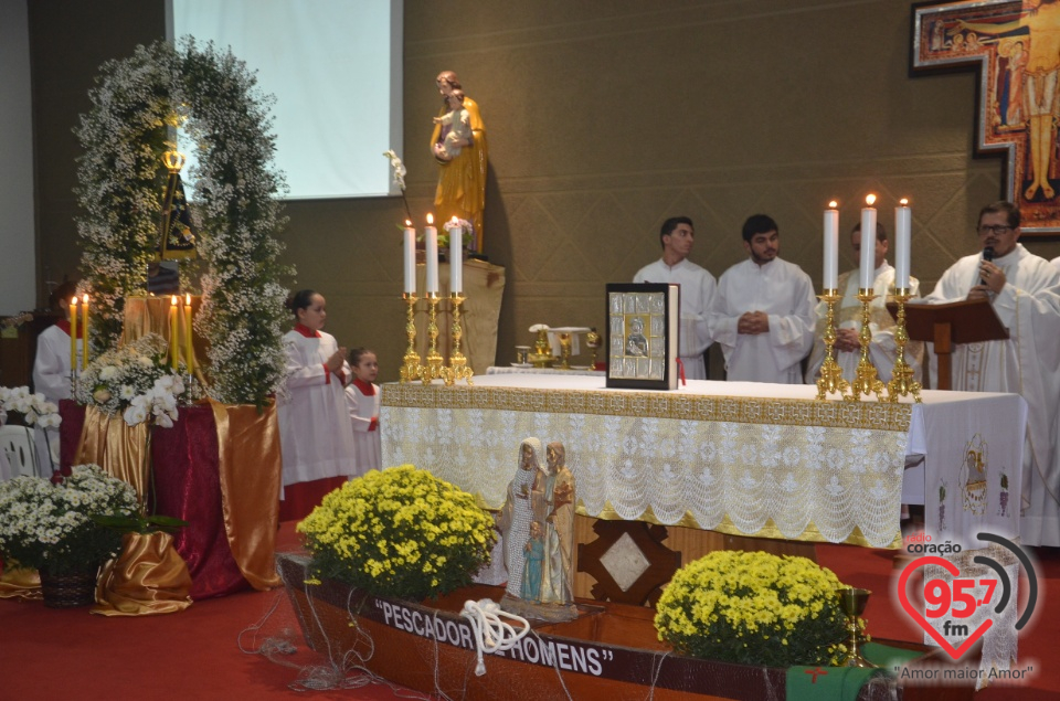 Imagem peregrina de N.Sra. Aparecida na Paróquia São José Operário