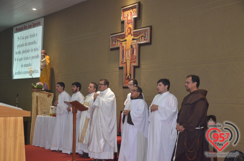 Imagem peregrina de N.Sra. Aparecida na Paróquia São José Operário