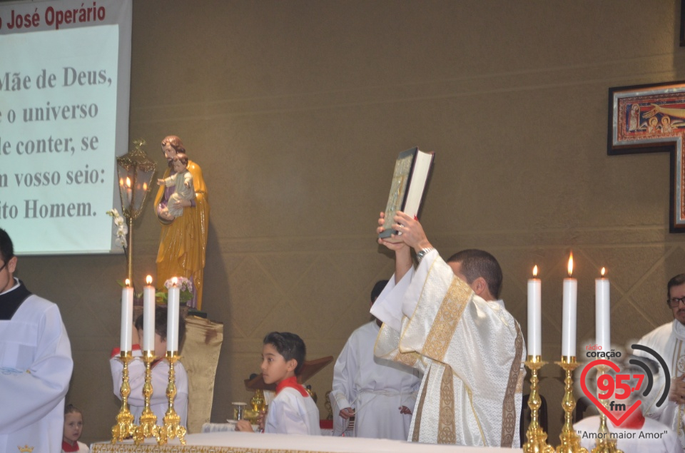 Imagem peregrina de N.Sra. Aparecida na Paróquia São José Operário