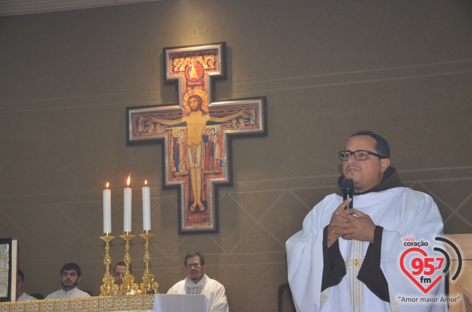 Imagem peregrina de N.Sra. Aparecida na Paróquia São José Operário