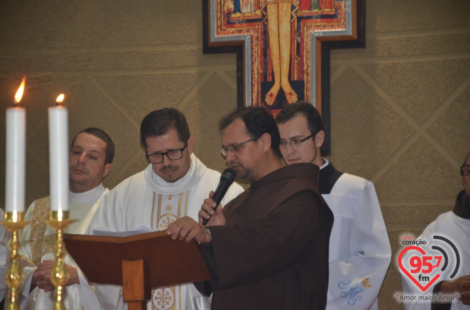 Imagem peregrina de N.Sra. Aparecida na Paróquia São José Operário