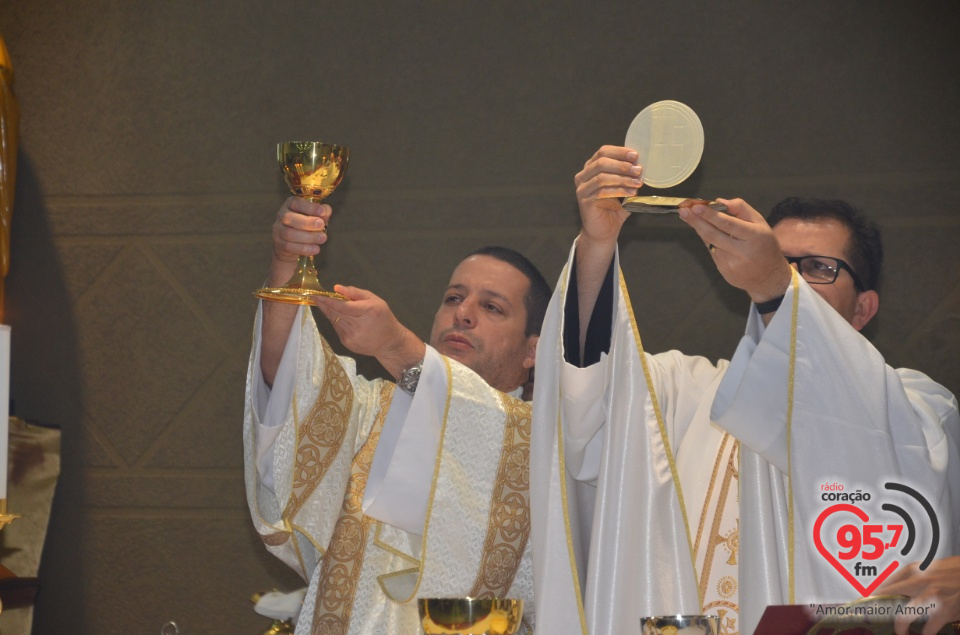 Imagem peregrina de N.Sra. Aparecida na Paróquia São José Operário