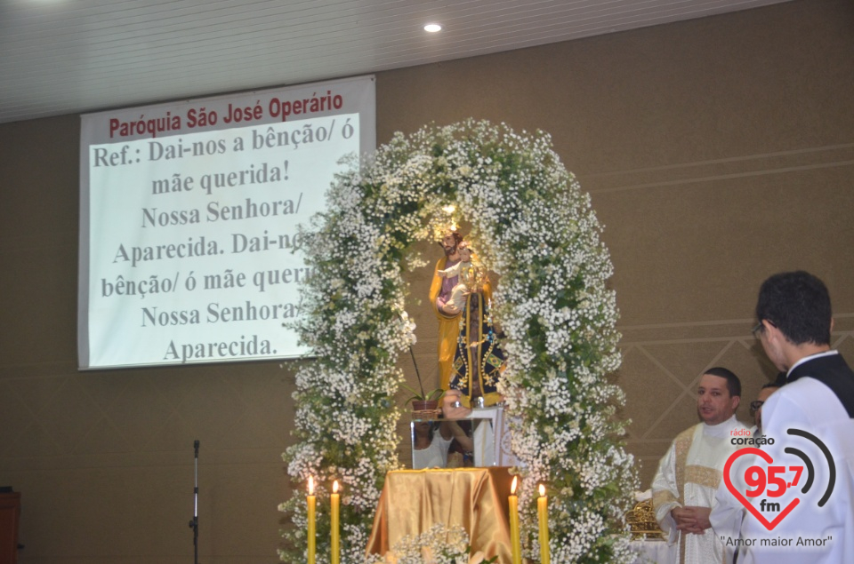 Imagem peregrina de N.Sra. Aparecida na Paróquia São José Operário
