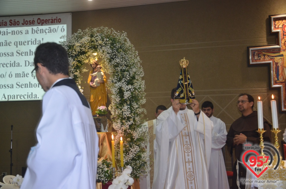 Imagem peregrina de N.Sra. Aparecida na Paróquia São José Operário