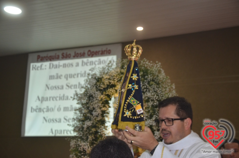 Imagem peregrina de N.Sra. Aparecida na Paróquia São José Operário