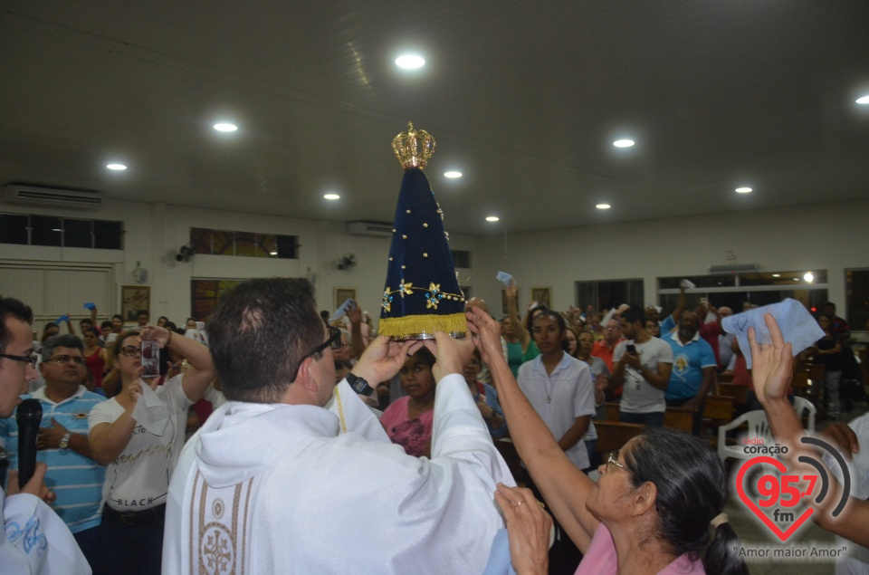 Imagem peregrina de N.Sra. Aparecida na Paróquia São José Operário