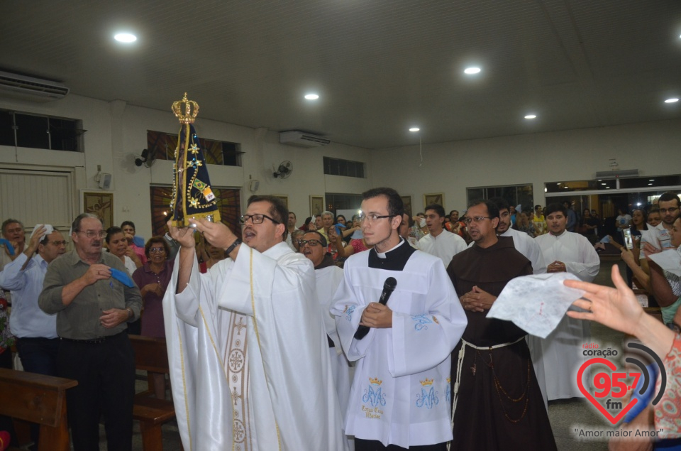 Imagem peregrina de N.Sra. Aparecida na Paróquia São José Operário