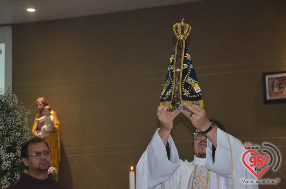 Imagem peregrina de N.Sra. Aparecida na Paróquia São José Operário