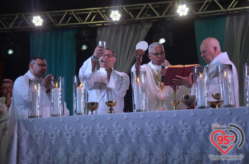 Imagem peregrina de N.Sra. Aparecida chega na Paróquia São Carlos