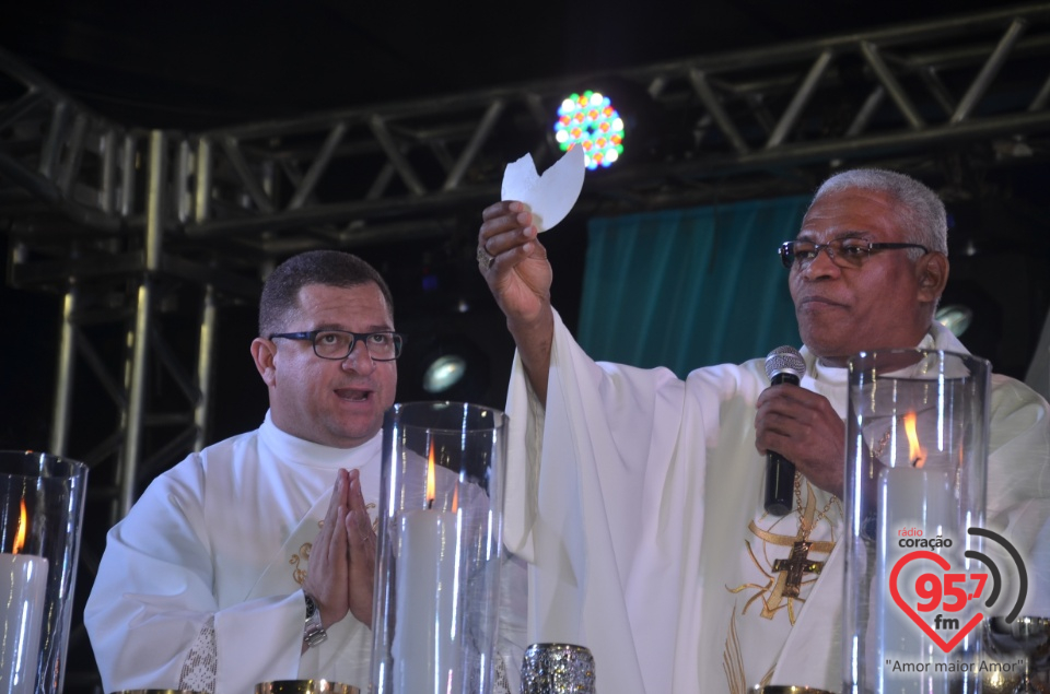 Imagem peregrina de N.Sra. Aparecida chega na Paróquia São Carlos