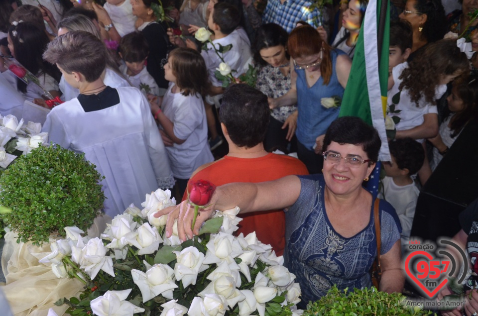 Imagem peregrina de N.Sra. Aparecida chega na Paróquia São Carlos