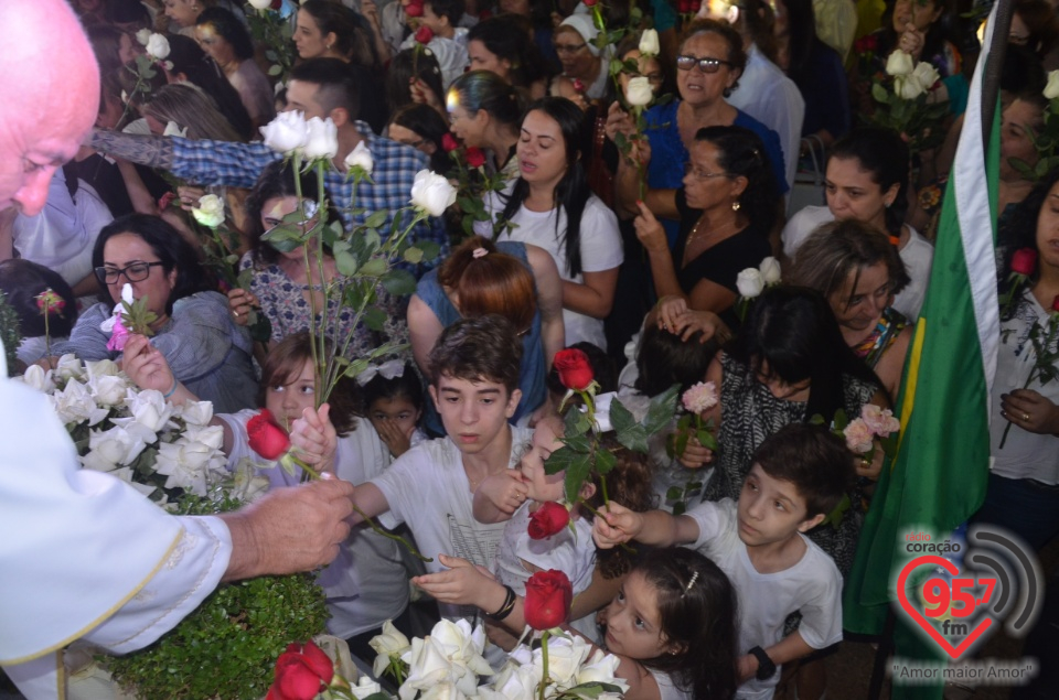 Imagem peregrina de N.Sra. Aparecida chega na Paróquia São Carlos