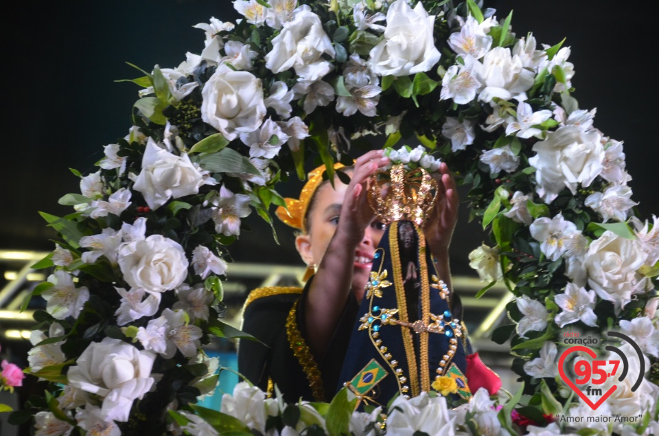 Imagem peregrina de N.Sra. Aparecida chega na Paróquia São Carlos