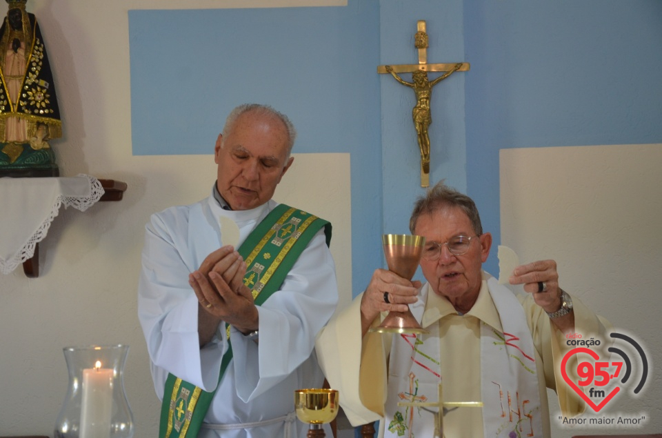 Missa, homenagens e almoço marcam os 20 anos da Casa da Esperança