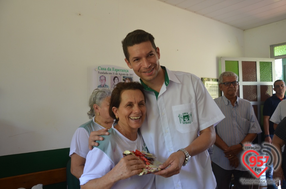 Missa, homenagens e almoço marcam os 20 anos da Casa da Esperança