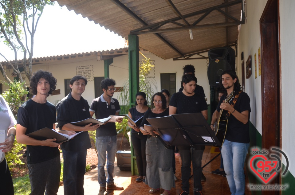 Missa, homenagens e almoço marcam os 20 anos da Casa da Esperança