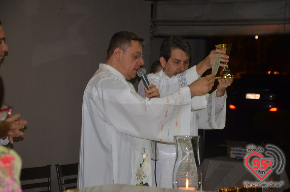 São Francisco de Assis - Paroquianos celebram 1° dia da novena