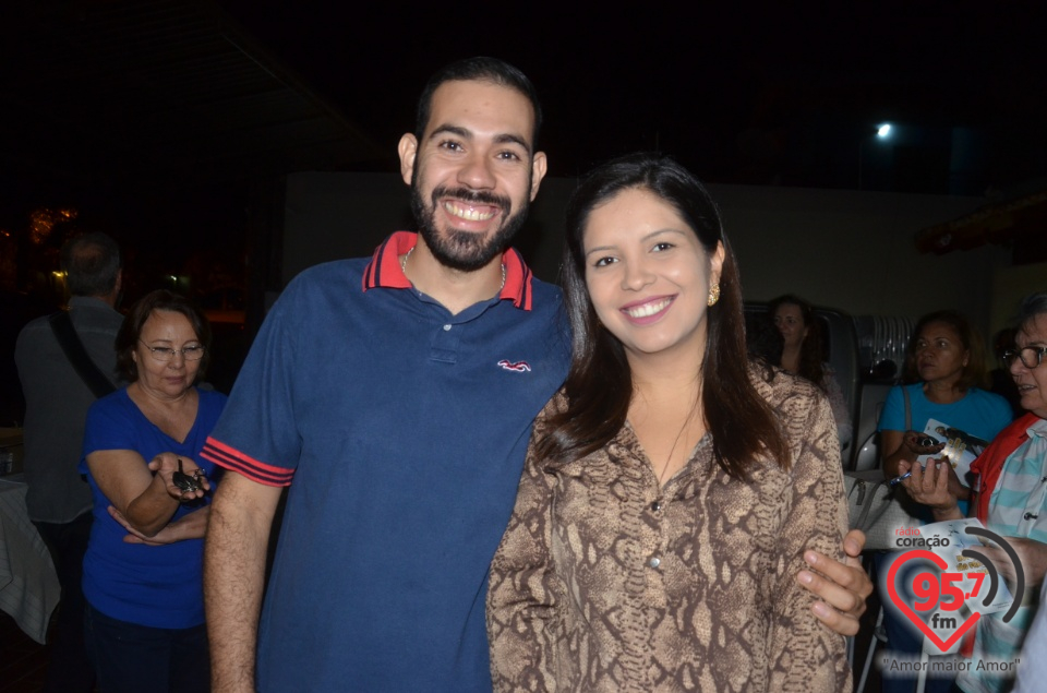 São Francisco de Assis - Paroquianos celebram 1° dia da novena