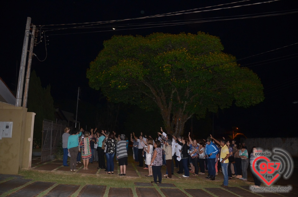 São Francisco de Assis - Paroquianos celebram 1° dia da novena