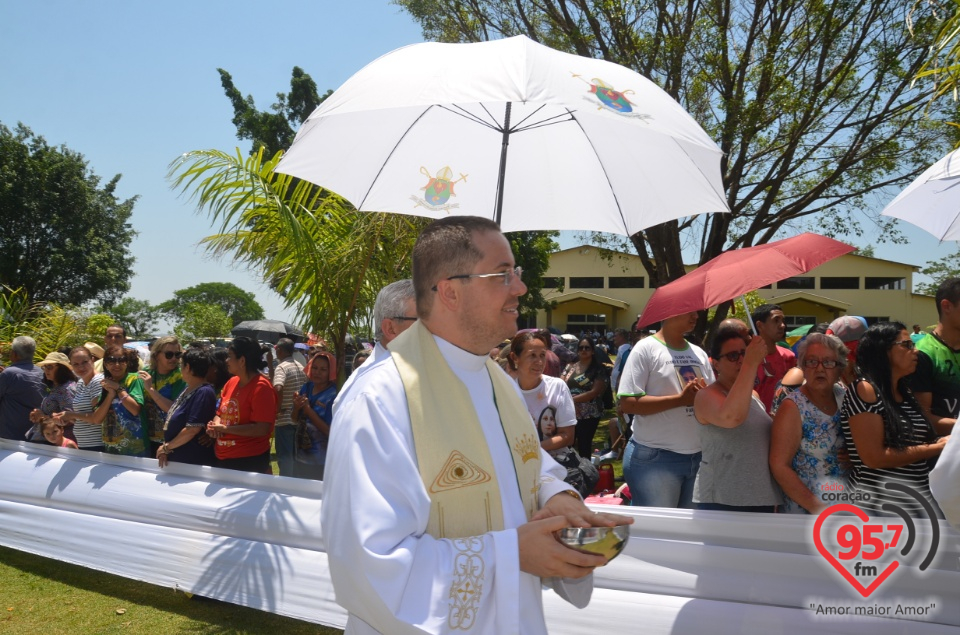 Romaria de N.Sra. Aparecida leva multidão ao Santuário da Vila São Pedro