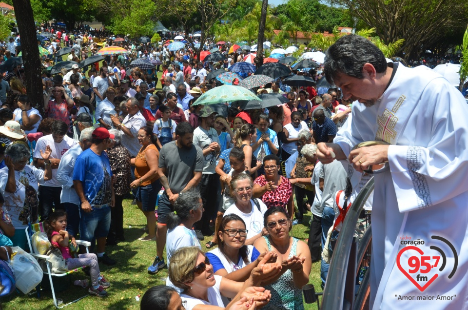 Romaria de N.Sra. Aparecida leva multidão ao Santuário da Vila São Pedro