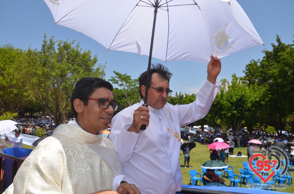 Romaria de N.Sra. Aparecida leva multidão ao Santuário da Vila São Pedro
