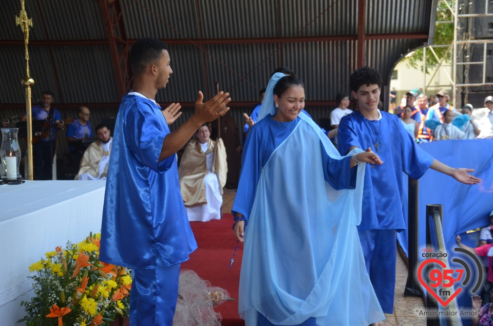 Romaria de N.Sra. Aparecida leva multidão ao Santuário da Vila São Pedro