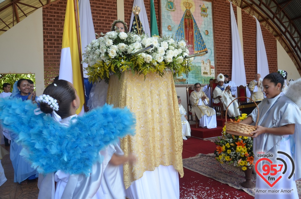 Romaria de N.Sra. Aparecida leva multidão ao Santuário da Vila São Pedro