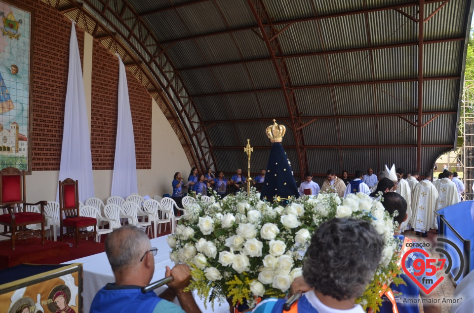 Romaria de N.Sra. Aparecida leva multidão ao Santuário da Vila São Pedro