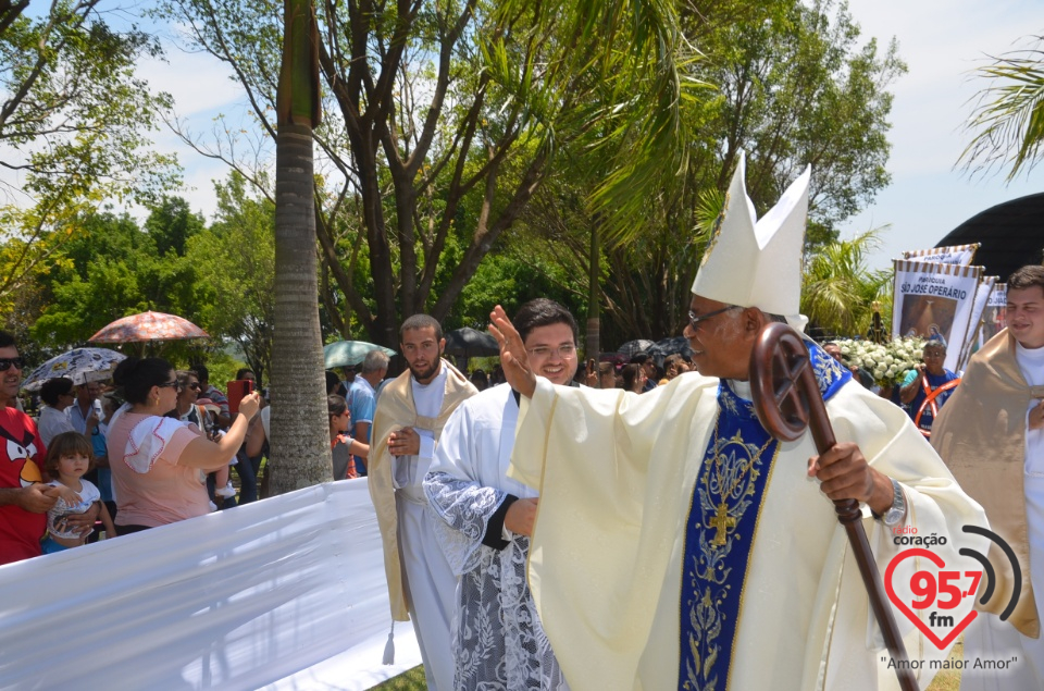 Romaria de N.Sra. Aparecida leva multidão ao Santuário da Vila São Pedro