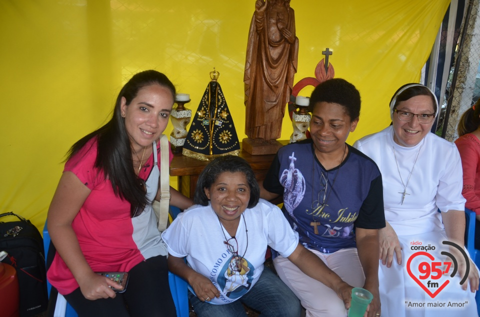 Romaria de N.Sra. Aparecida leva multidão ao Santuário da Vila São Pedro