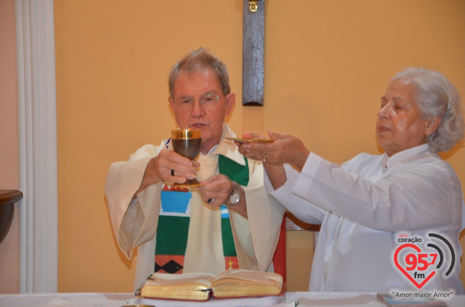Missa na capela Santa Clara