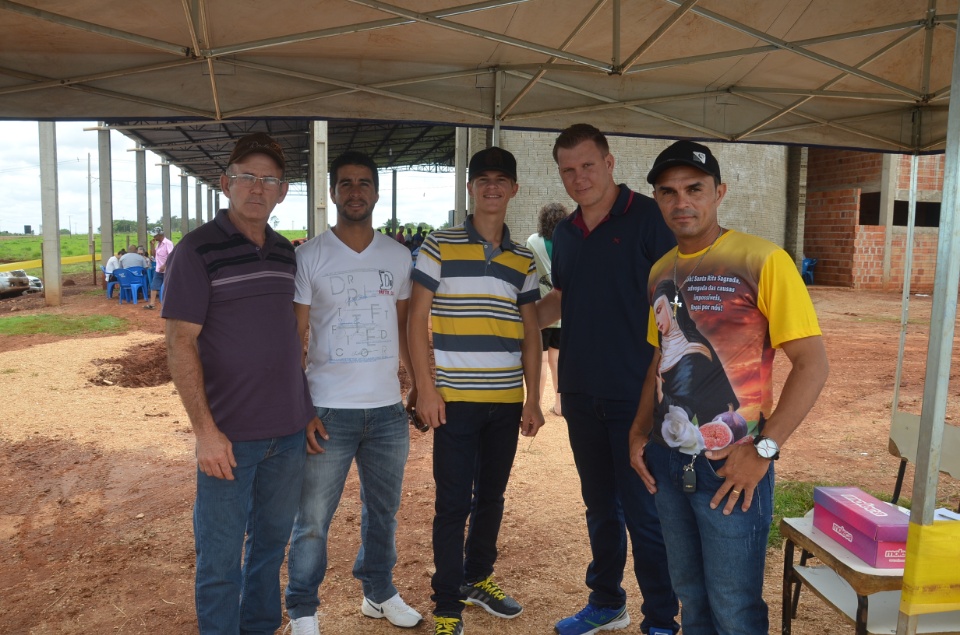 Comunidade Santa Rita de Cássia realiza almoço com Costelão