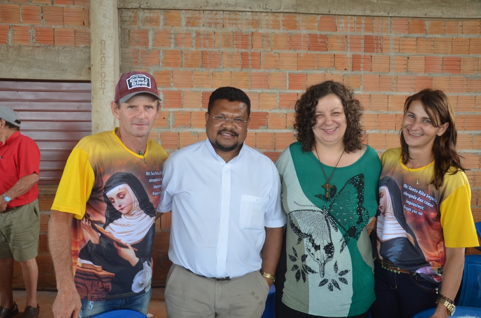 Comunidade Santa Rita de Cássia realiza almoço com Costelão
