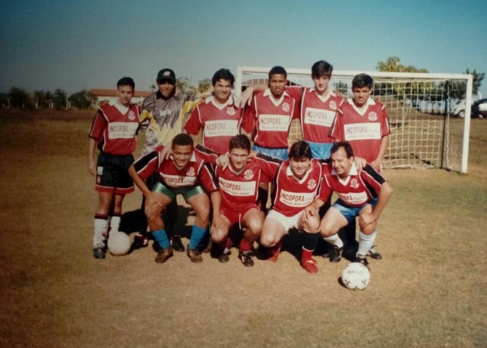 Grupo de futebol em Dourados comemora 20 anos