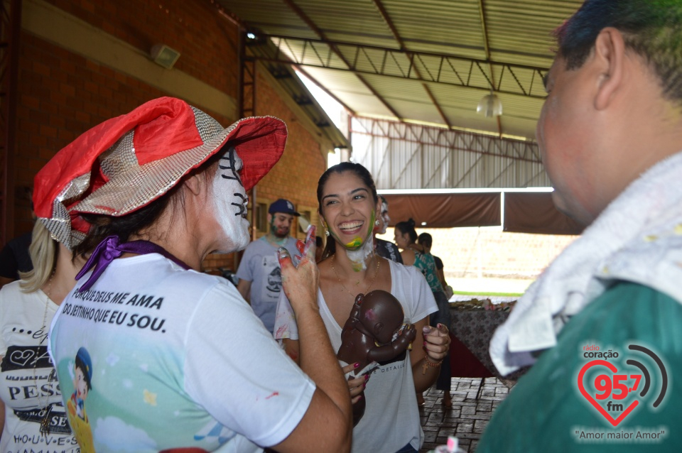 Fotos do embarque para o Acampamento 'Sênior 2'