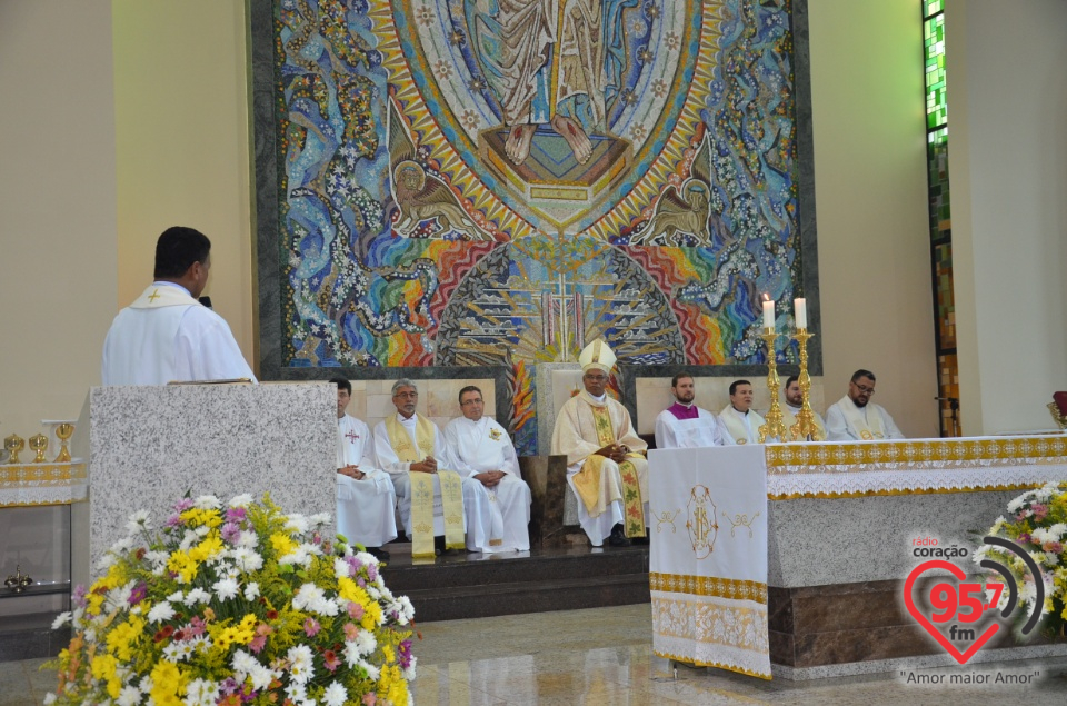 Dom Henrique celebra 2 anos de episcopado