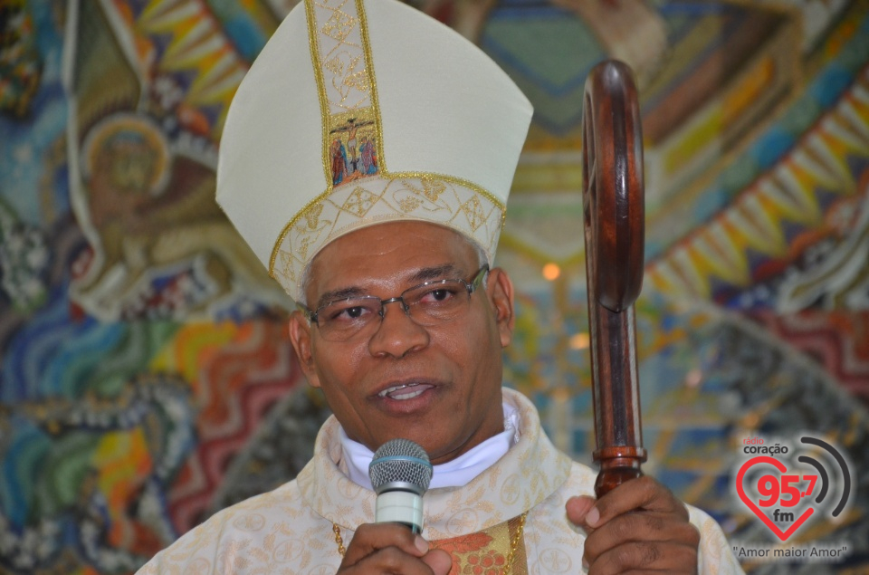 Dom Henrique celebra 2 anos de episcopado